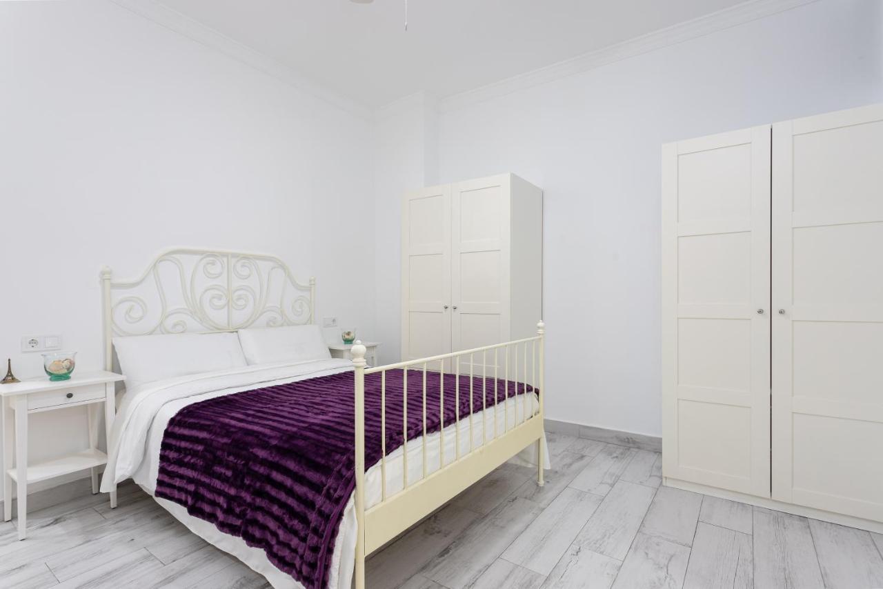 Apartamento Carmen Malaga Exterior photo